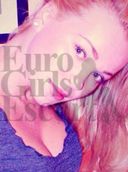 Julia - Escort Leanne | Girl in Grenoble